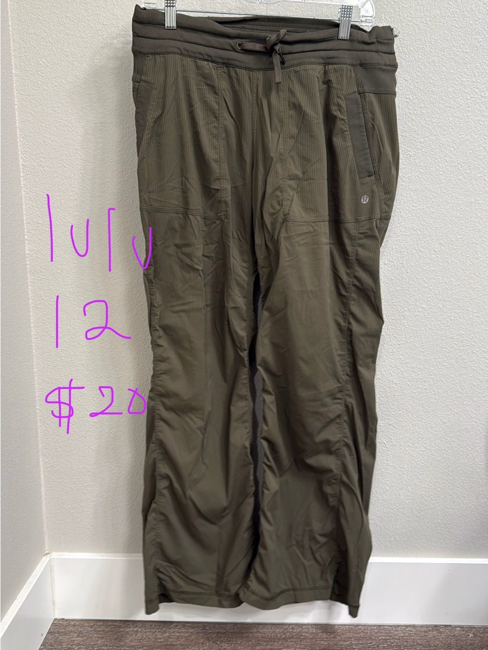 lululemon athletica women’s Dance Studio Olive Green Athletic Pants
